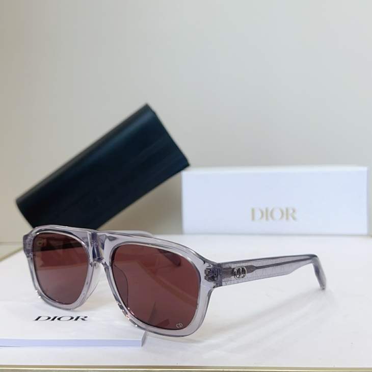Picture of Dior Sunglasses _SKUfw76770524fw
